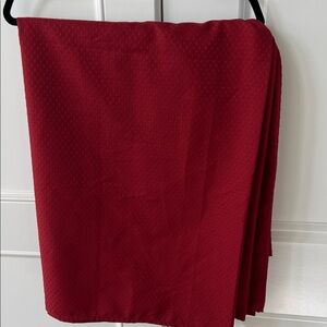 Rectangular red texture tablecloth 70“ x 84“ Elegant Red Textured